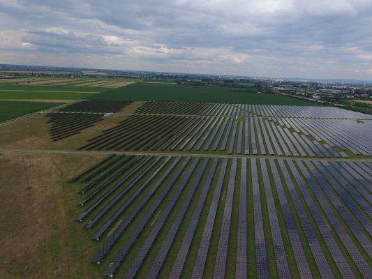 Enel Green Power achizitioneaza de la Mytilineos doua proiecte de centrale fotovoltaice cu o capacitate totala de aproximativ 90 MW