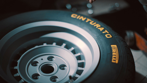 Pirelli: De la arhive pe pistă, Cinturato CN12 a renăscut după 50 de ani