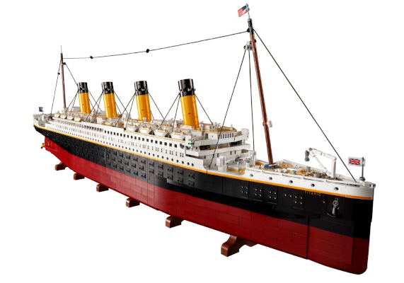 LEGO Titanic: Cea mai celebră ambarcațiune din istorie se alătură familiei LEGO®