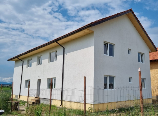 Fundația Saint-Gobain Initiatives sprijină comunitățile vulnerabile alături de Habitat for Humanity România