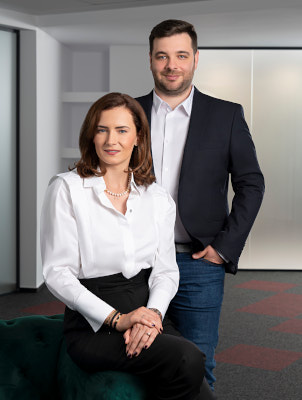 Delia Iliasa, Managing Partner SanoPass și Andrei Vasile, Managing Partner SanoPass