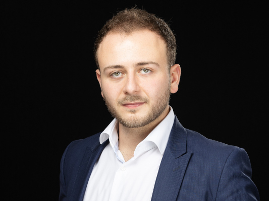 Darius Madadi, CEO Rădăcini Auto