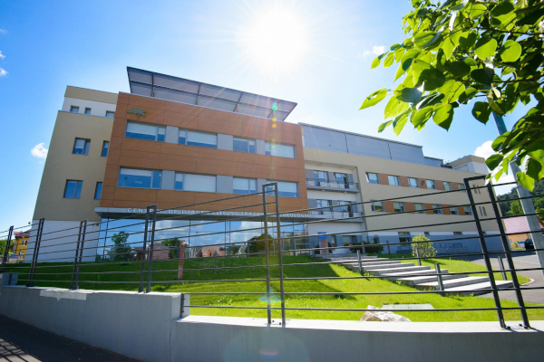 MedLife continuă discuțiile și semnează preluarea integrală a Spitalului OncoCard Brașov, unul dintre cele mai mari centre private de diagnostic și tratament oncologic din România