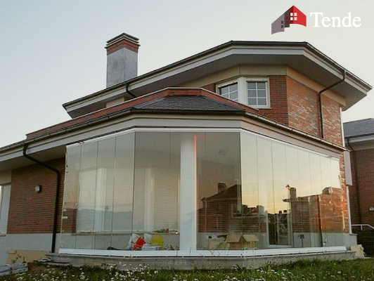 Transformă-ți veranda în sezonul rece într-un spațiu relaxant cu sistemul de inchideri balcoane
