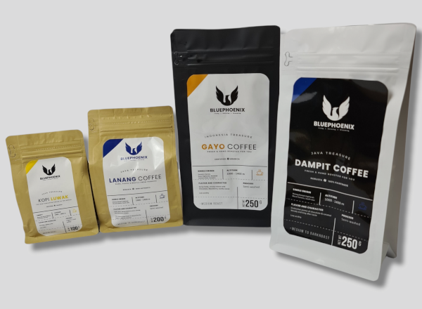 Aroma cafelelor din Indonezia poate fi simțită acum și în România datorită Blue Phoenix