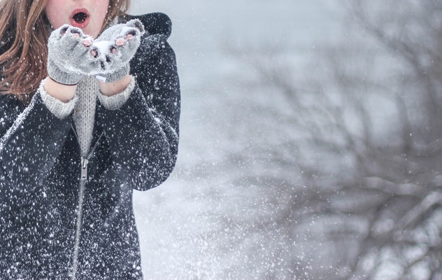 10 activități care te fac să te bucuri mai mult de sezonul rece