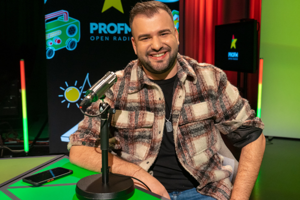 PROFM lansează noul format al podcastului #searadupa7, cu Gabriel Fereșteanu