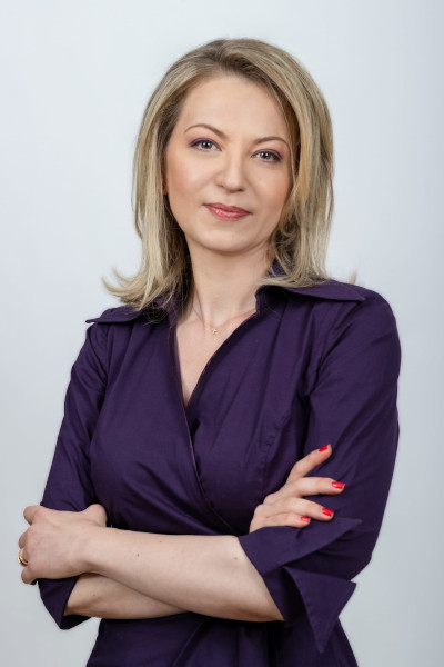 Florina Tănase, Director Executiv Resurse Umane, Juridic și Relații Externe Telekom Romania Mobile