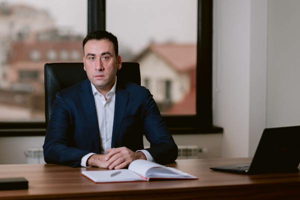 Daniel Bâja, fondator și CEO al Top Seeds