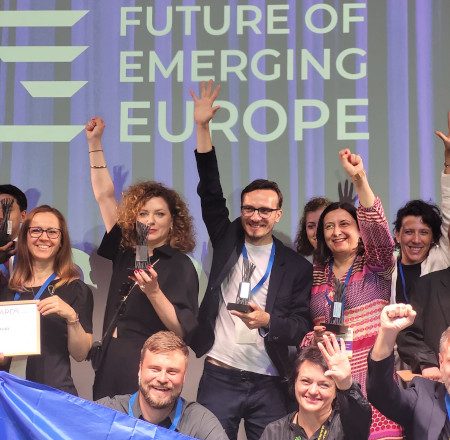 Tinerii in Arena – a castigat premiul Youth Empowerment acordat de Emerging Europe la Bruxelles