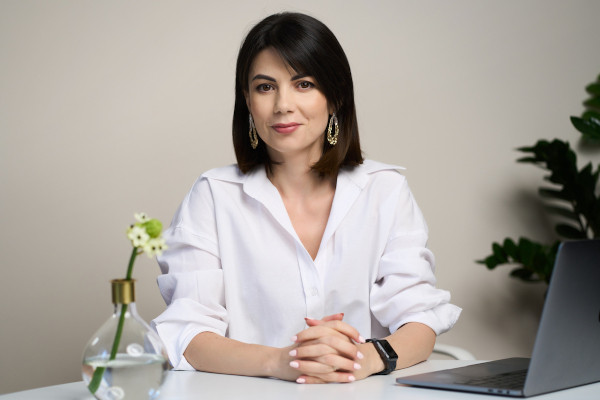 Marina Popescu, Director General Floria.ro