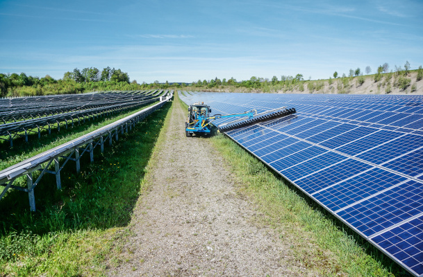 Karcher susține energia durabilă și oferă soluții de curățare care cresc performanța panourilor fotovoltaice cu până la 30%