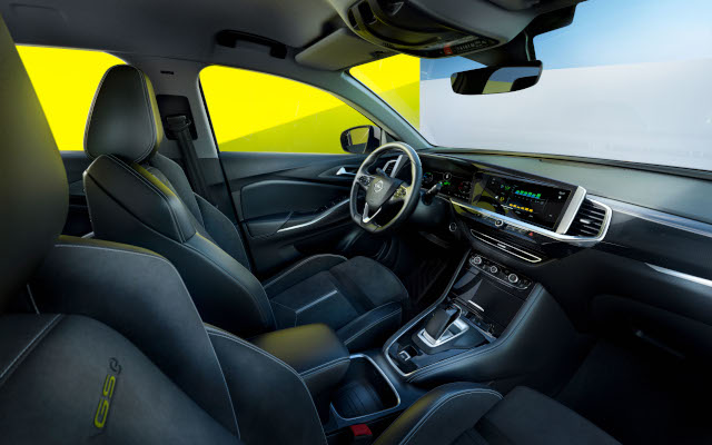 Noul Opel Grandland GSe interior