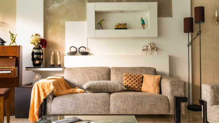 Cum alegi canapeaua potrivită pentru living – sfaturi pentru o casă organizată