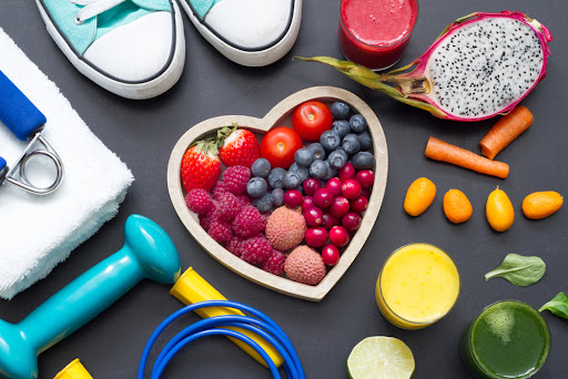 Stil de viață sănătos: sfaturi și recomandări pentru o inimă puternică. Sursa foto Shutterstock via medlife.ro