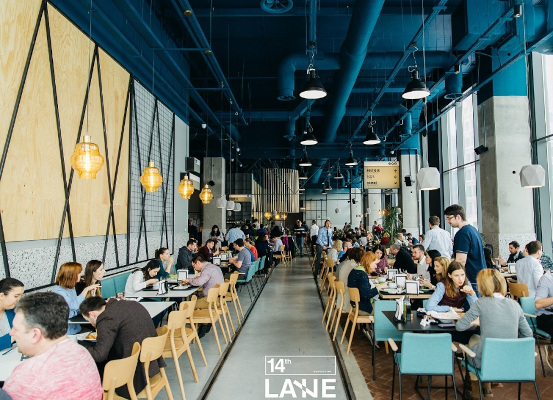 14th Lane, cel mai mare food hall din București, anticipează o creștere a cifrei de afaceri cu 30% în 2022, până la aprox. 9 milioane de lei