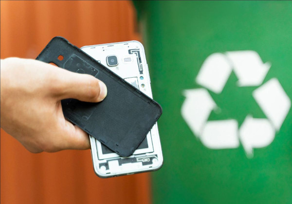 România, pe locul 5 în Europa la reciclarea deşeurilor de echipamente electrice şi electronice de mici dimensiuni