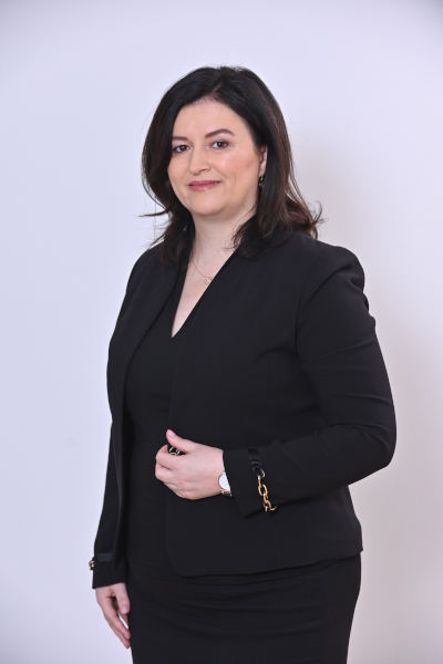 Ioana Arsenie, strateg financiar Trusted Advisor