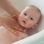 Curatarea si hidratarea pielii bebelusului. Sfaturi si produse recomandate