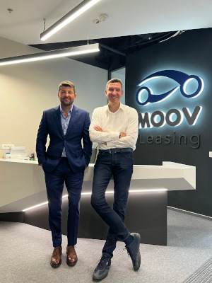 Bogdan Speteanu și Mircea Dihel, doi executivi din industria financiară, lansează un start-up inovator care oferă servicii de mobilitate