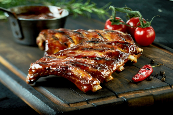 Carnea de porc - beneficii și recomandări Sursa foto: Shutterstock sezamo.ro