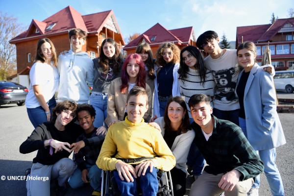 Boardul Copiilor din România, reînnoit cu 15 noi adolescenți