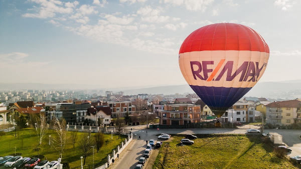 Studiu RE/MAX Europa – Sectorul imobiliar european devine o piață a cumpărătorilor, pe fondul noilor tendințe referitoare la dobânzi și investiții