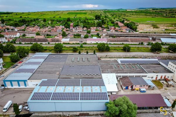 Restart Energy a finalizat un sistem de panouri fotovoltaice pentru compania Apidava SRL, proiect de aproximativ 180.000 de euro