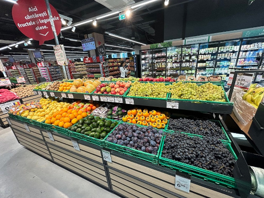 Auchan deschide un nou supermarket de mari dimensiuni în București
