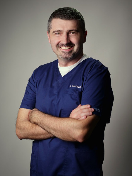 dr. Dan-Gabriel Gruia, Medic Stomatolog-Implantolog