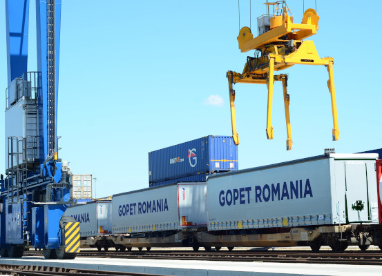 Gopet România investește 1.5 milioane de euro în remorci intermodale proprii