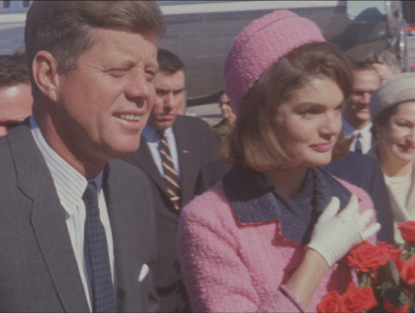 JFK: O ZI ÎN AMERICA