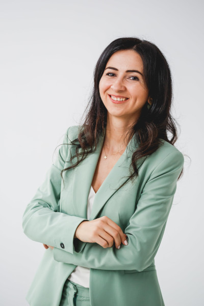 Interviu Ioana Mircea, Growth Strategist: Mi-aș fi dorit să înțeleg că antreprenoriatul e un maraton și nu un sprint