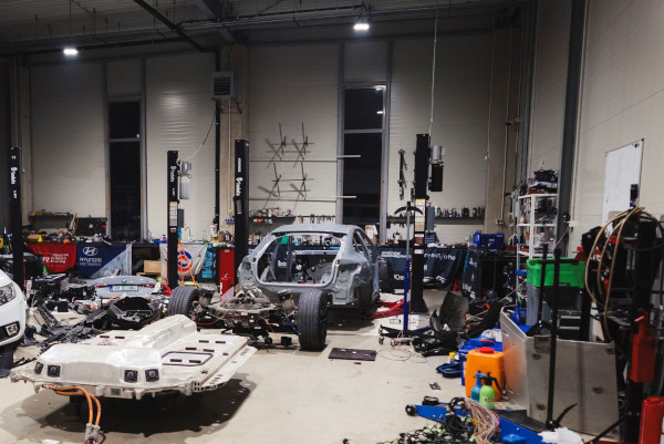 De la Racing MIMI la Engage Racing – Echipa de vise pentru automobile electrice de curse