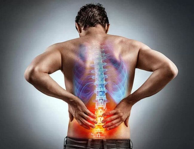 Ce provoacă durerile de spate și cum le putem remedia?